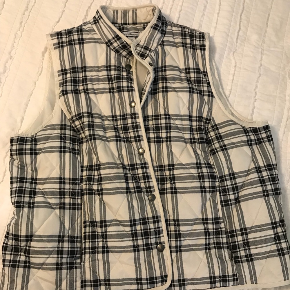 Croft & Barrow vest